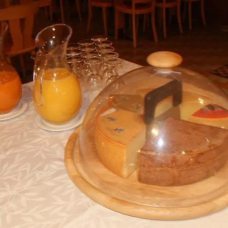 A La Staziun Hotel