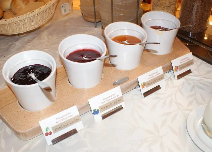 A La Staziun Szálloda Zernez